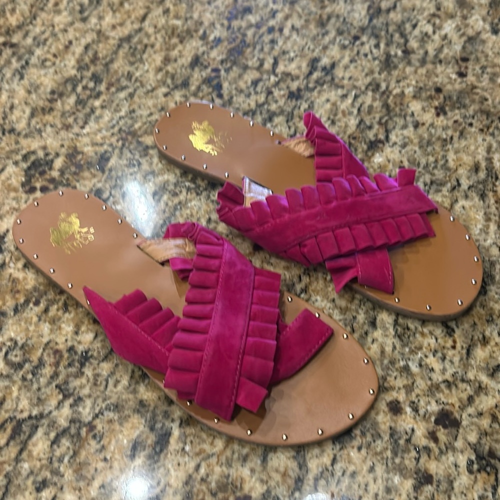 Camel Toes open toe, hot pink, slip on sandal, sz 11, EUC | offer in description